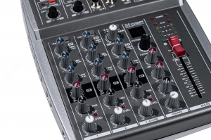 SVS Audiotechnik mixers AM-4 DSP Аналоговый микшерный пульт, 4-канала в Кемерово